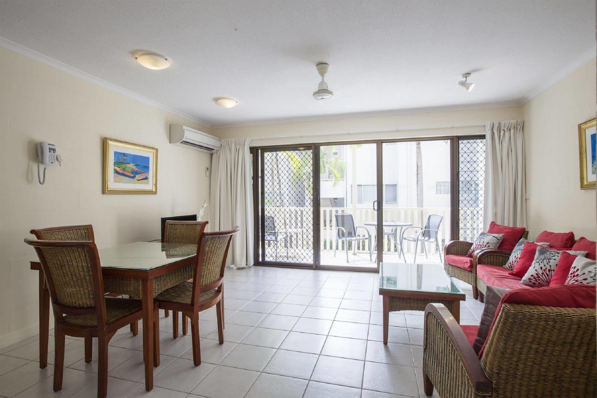 Seascape Holidays - Tropical Reef Apartments 포트 더글라스 외부 사진