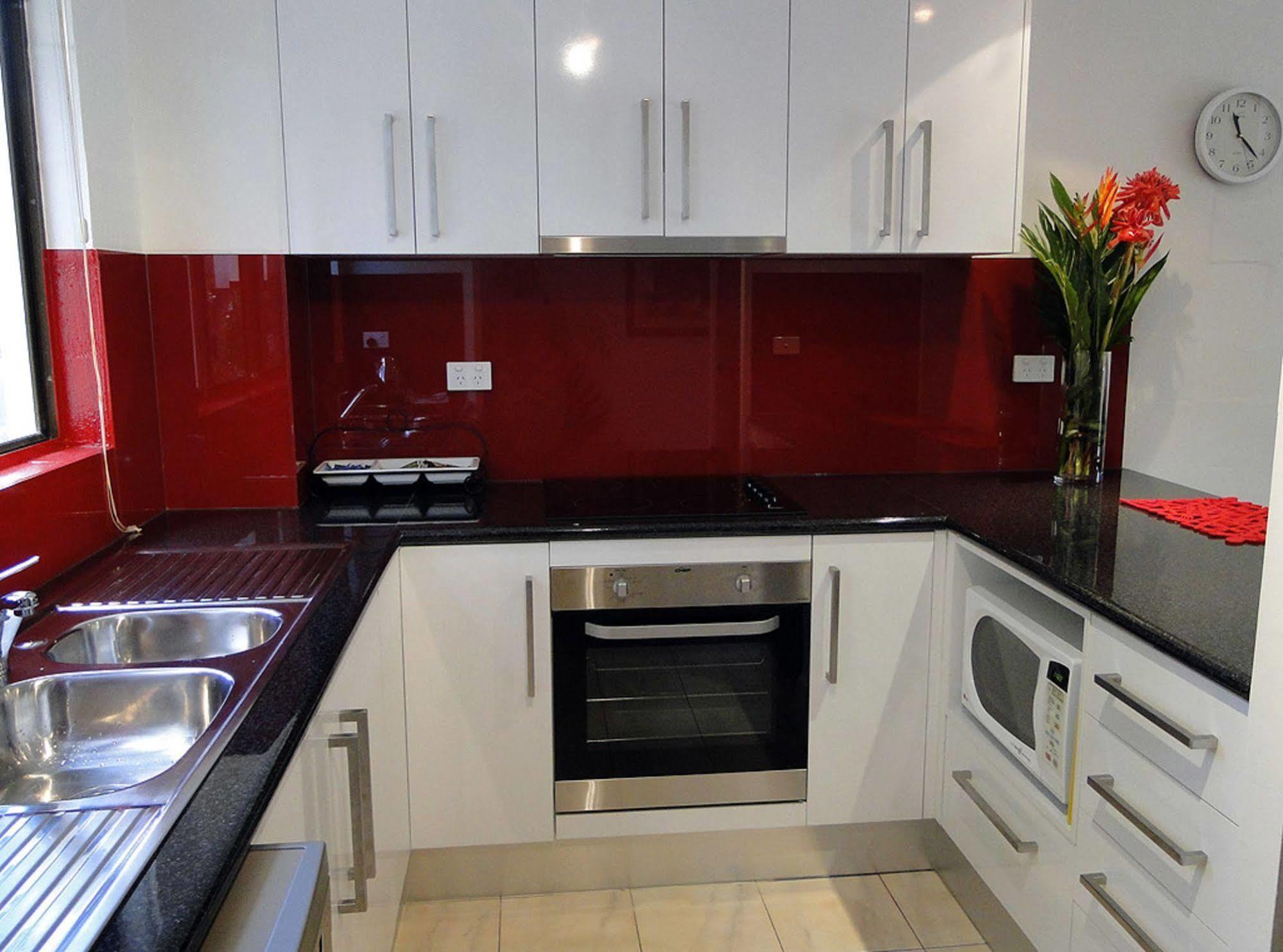 Seascape Holidays - Tropical Reef Apartments 포트 더글라스 외부 사진
